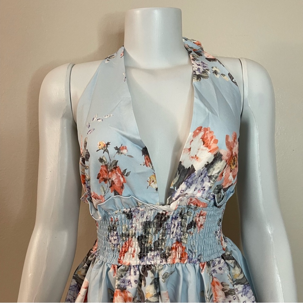 Light blue floral print halter neck deep V-neck ruffle scalloped hem mini dress - Picture 3 of 12